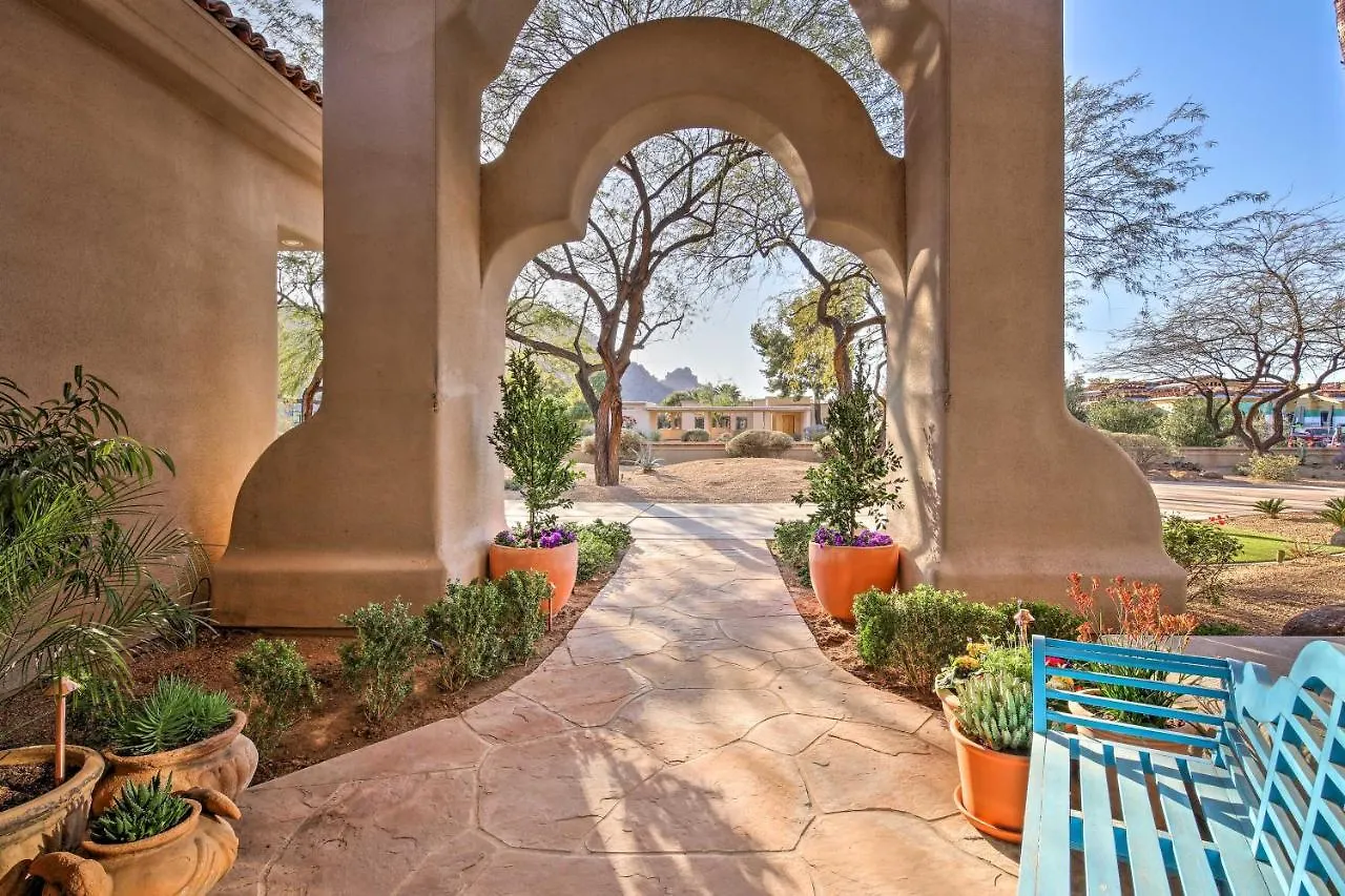 בית נופש סקוטסדייל Lavish Paradise Valley Home With Sports Court And Pool