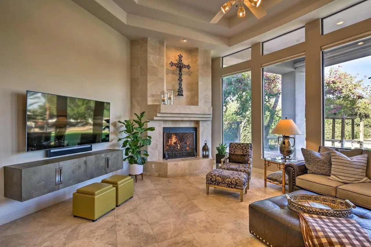 סקוטסדייל Lavish Paradise Valley Home With Sports Court And Pool בית נופש