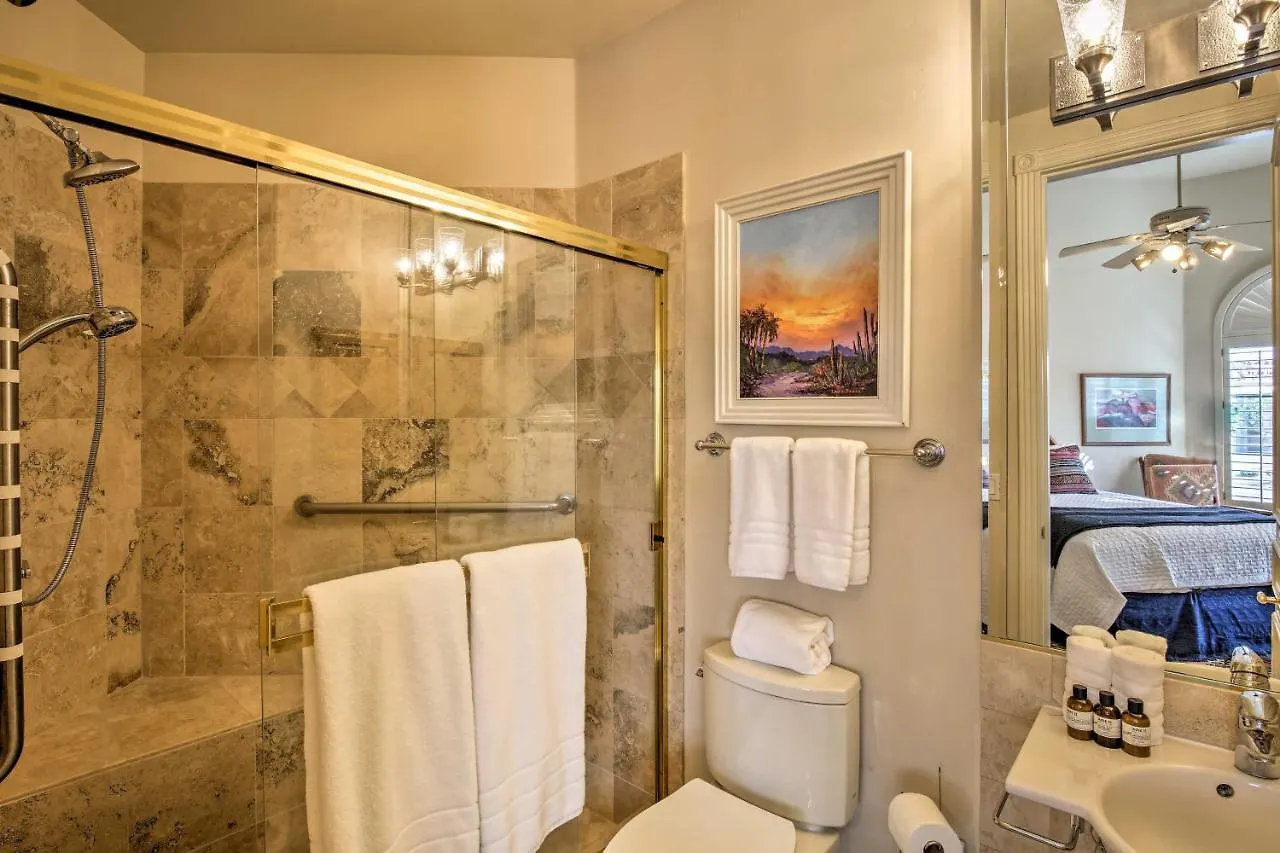 בית נופש סקוטסדייל Lavish Paradise Valley Home With Sports Court And Pool